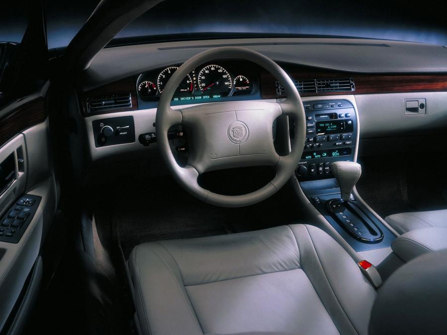  Cadillac Seville SLS 1992 года  (фото 37 из 39)